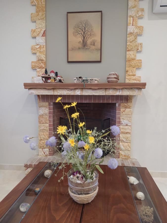 Just Constructed! Villa Gastuni Dış mekan fotoğraf